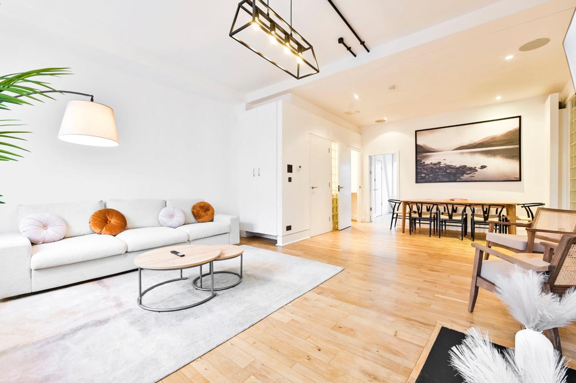 Amazing 3 Bed Apartment Great Portland Street ロンドン エクステリア 写真